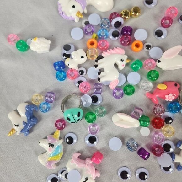 Lot of Craft Embellishments Plastic 3D Unicorn Bunny Whale Lady Bug Google Eyes - Picture 5 of 8